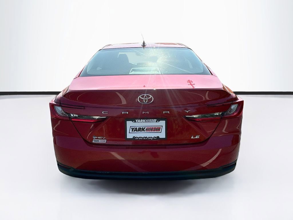 Used 2025 Toyota Camry LE image 8