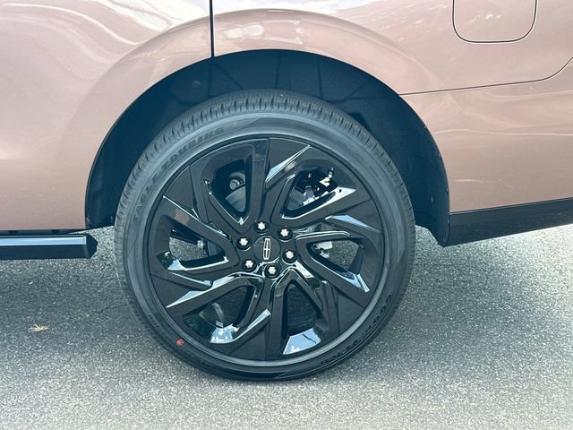 New 2026 Lincoln Navigator Black Label AWD/4WD image 19