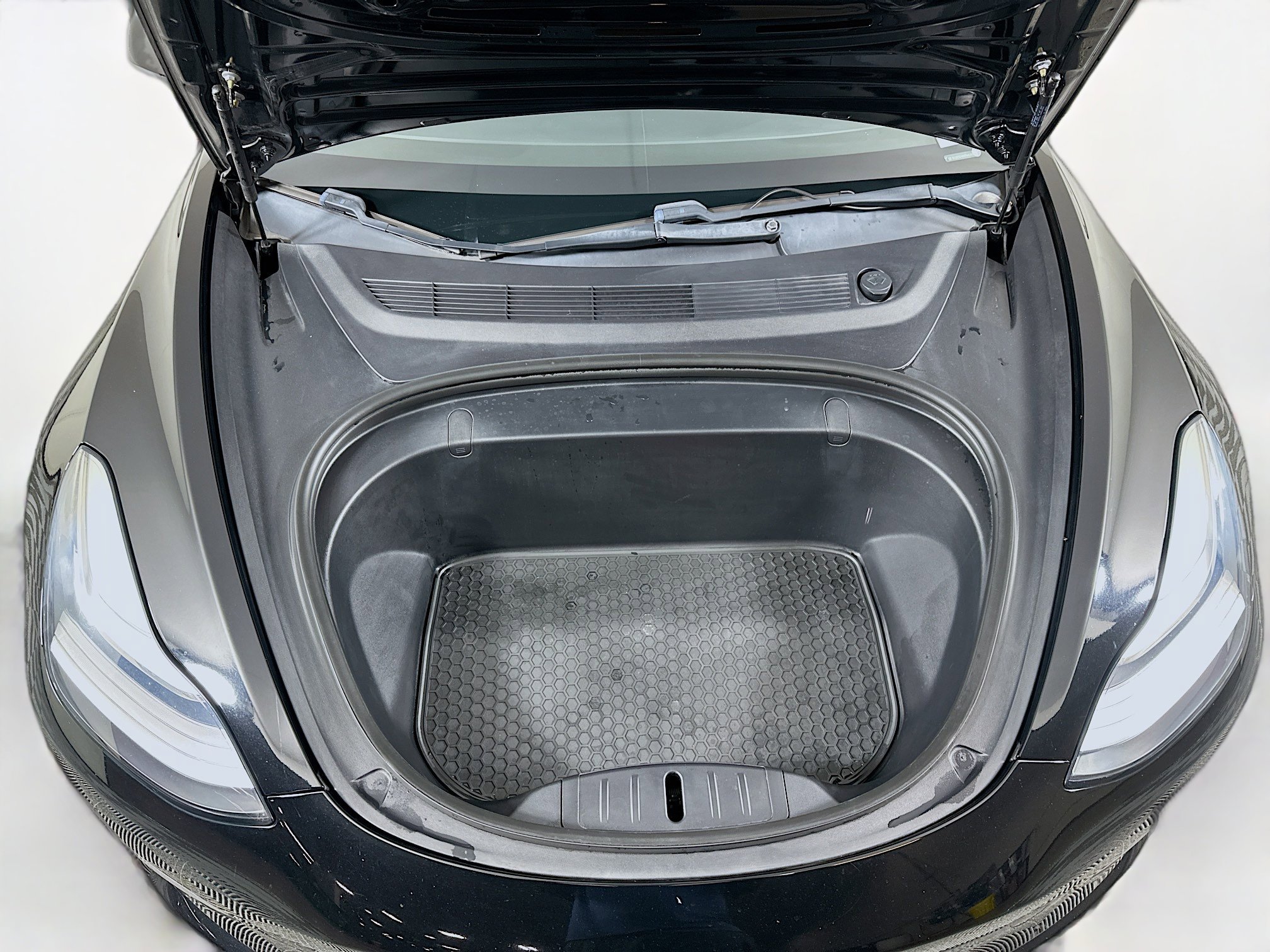 Used 2019 Tesla Model 3 Standard Range image 31