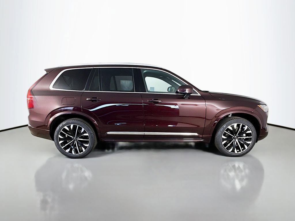 Used 2025 Volvo XC90 B5 Plus w/ Protection Package image 8