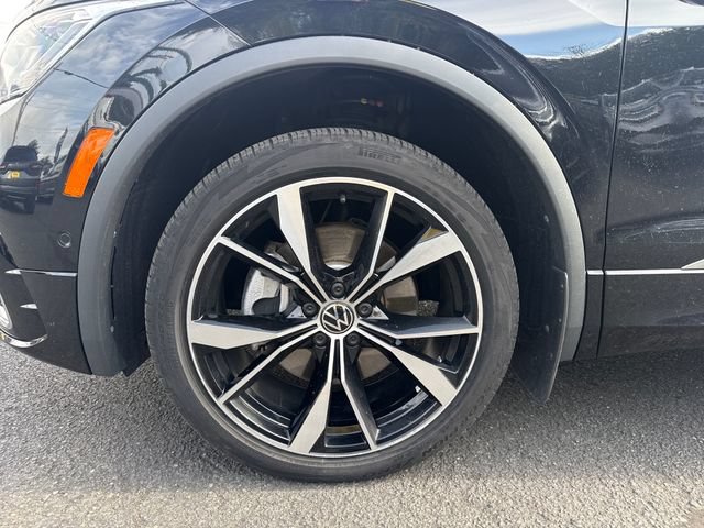 Used 2023 Volkswagen Tiguan SEL R-Line AWD/4WD image 28