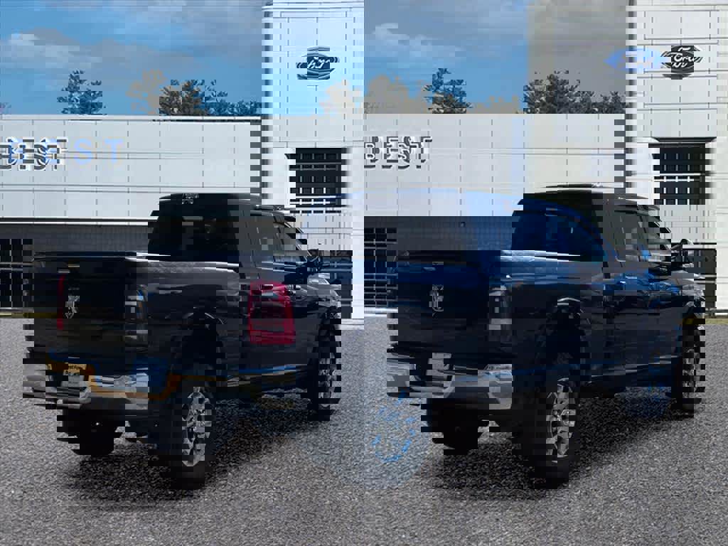 Used 2019 RAM 3500 Laramie image 8