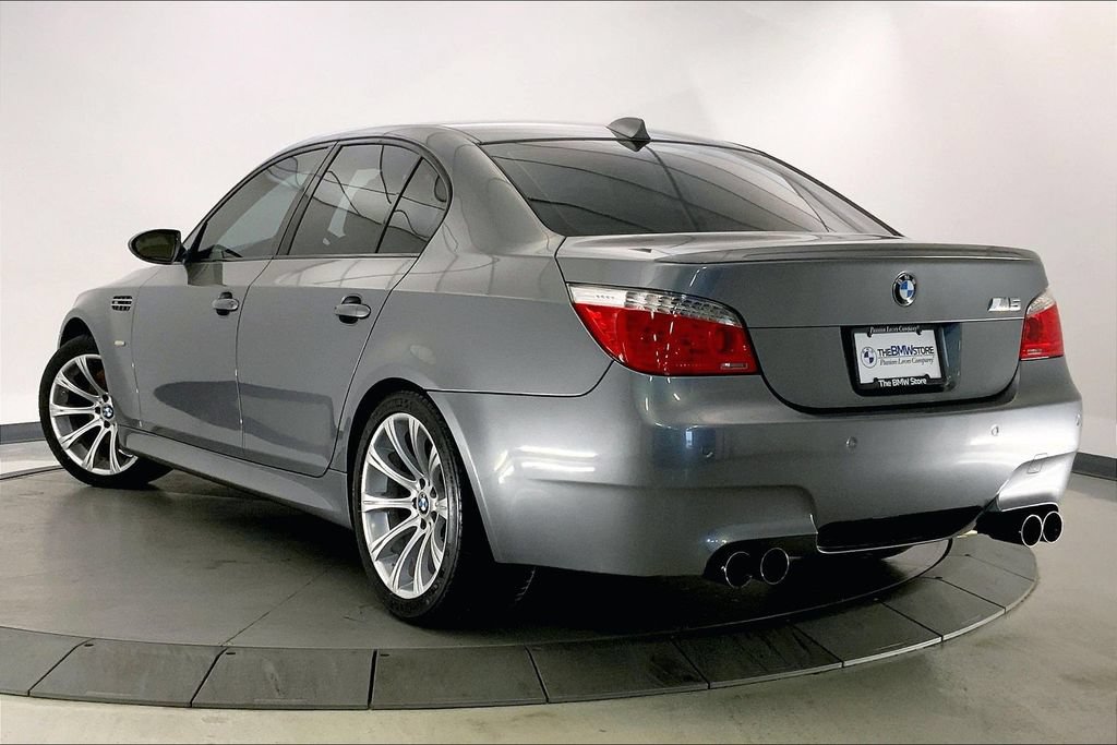 Used 2008 BMW M5 RWD image 10