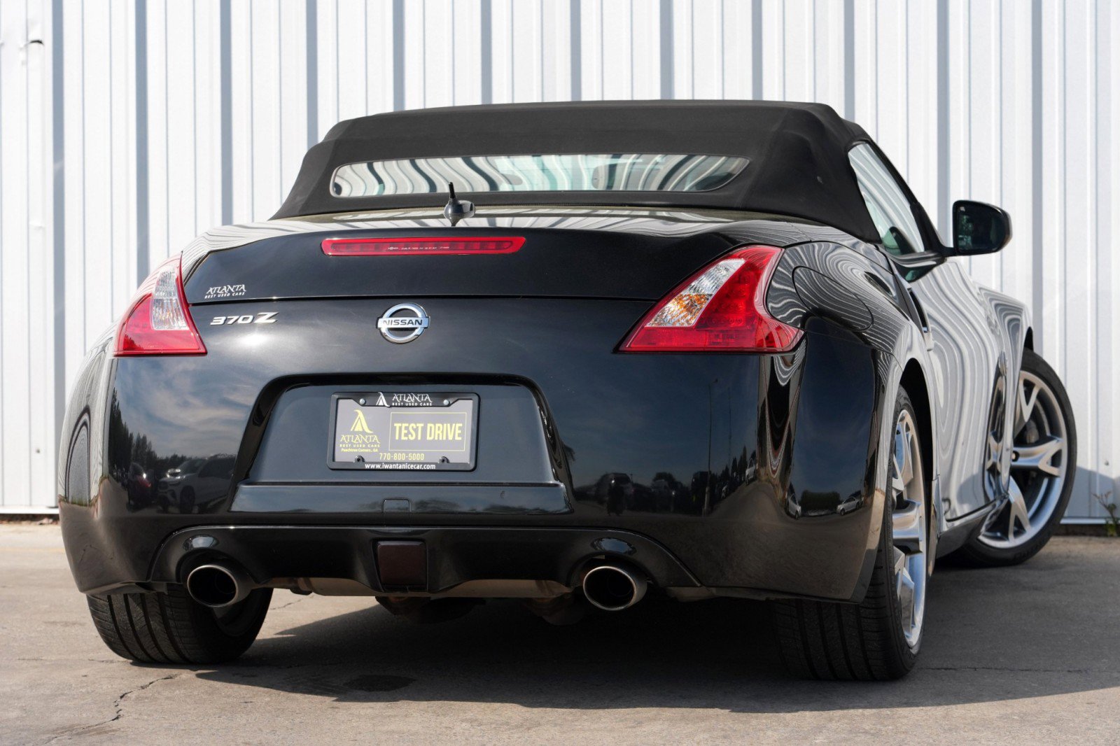 Used 2010 Nissan 370Z Touring w/ Sport Pkg image 4