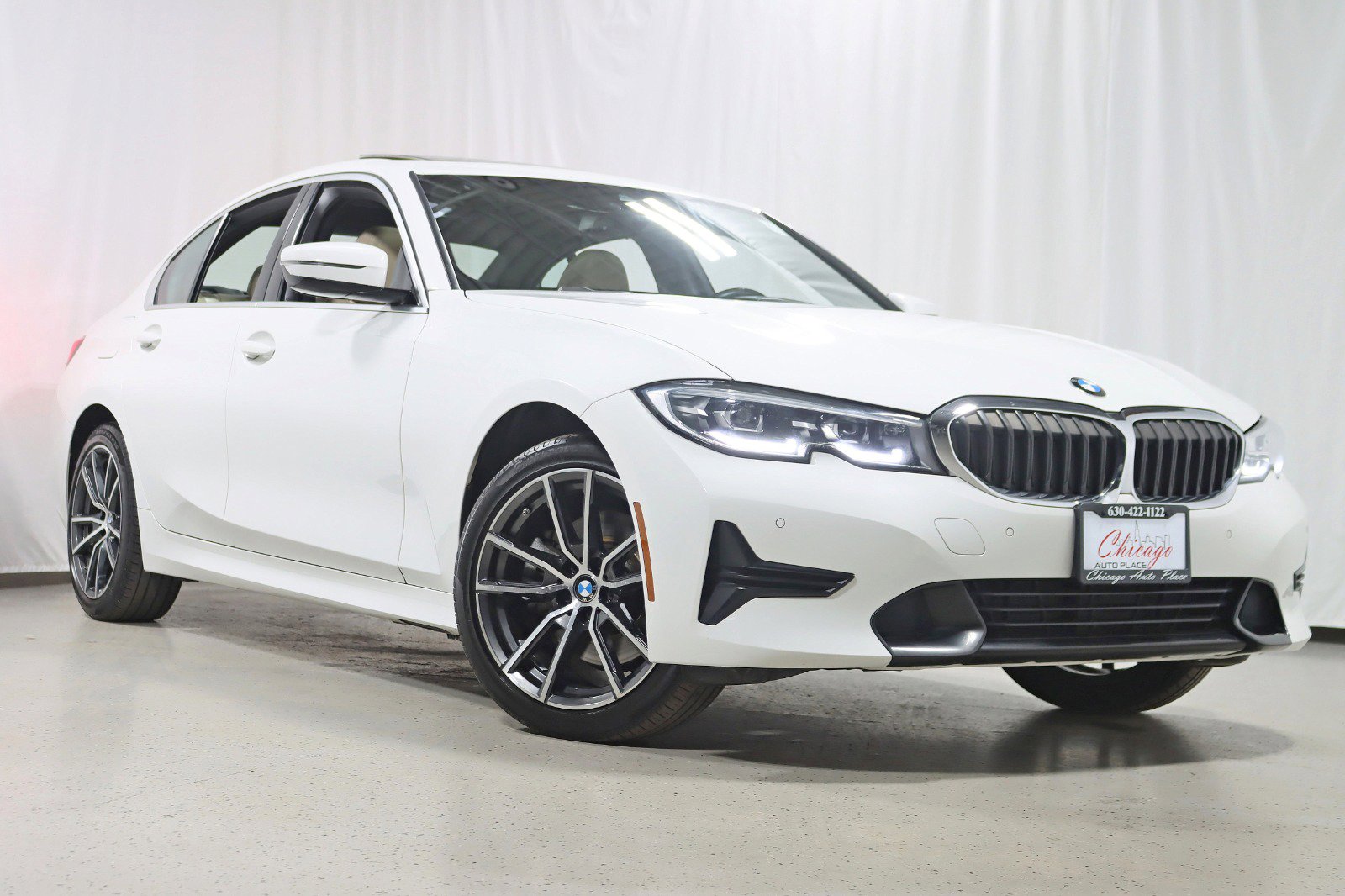 Used 2022 BMW 330i xDrive Sedan w/ Premium Package image 8