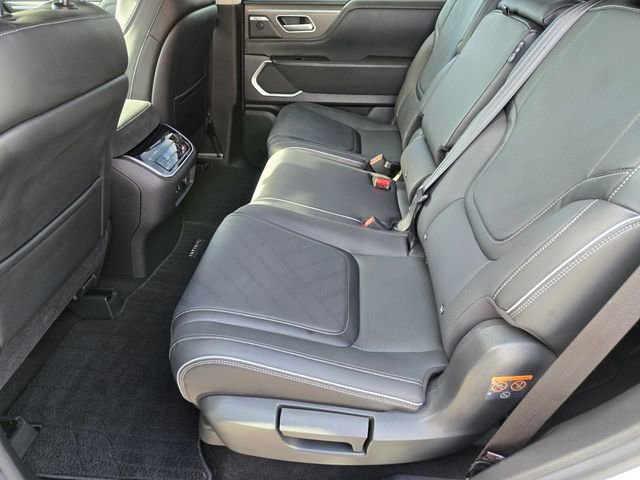 Used 2025 INFINITI QX80 Luxe RWD image 12