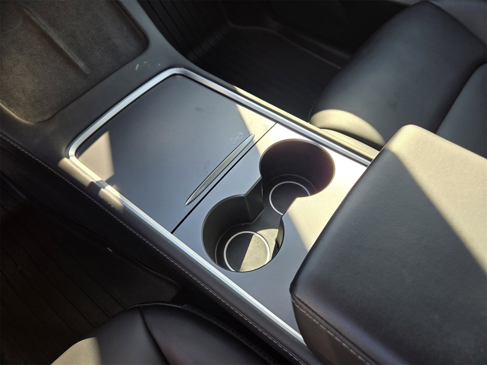 Used 2022 Tesla Model Y Performance image 18