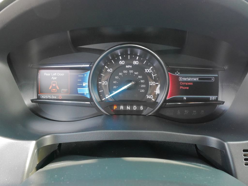 Used 2018 Ford Explorer XLT w/ Equipment Group 202A image 25