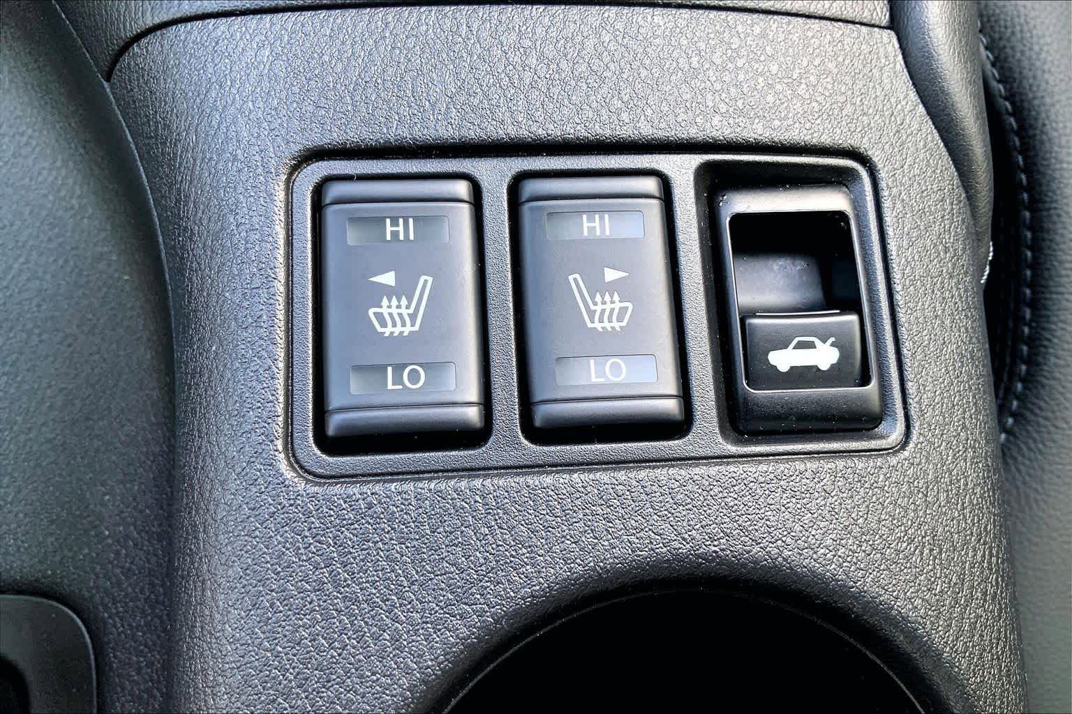 Used 2024 Nissan Z Performance w/ Floor Mat Package RWD image 34