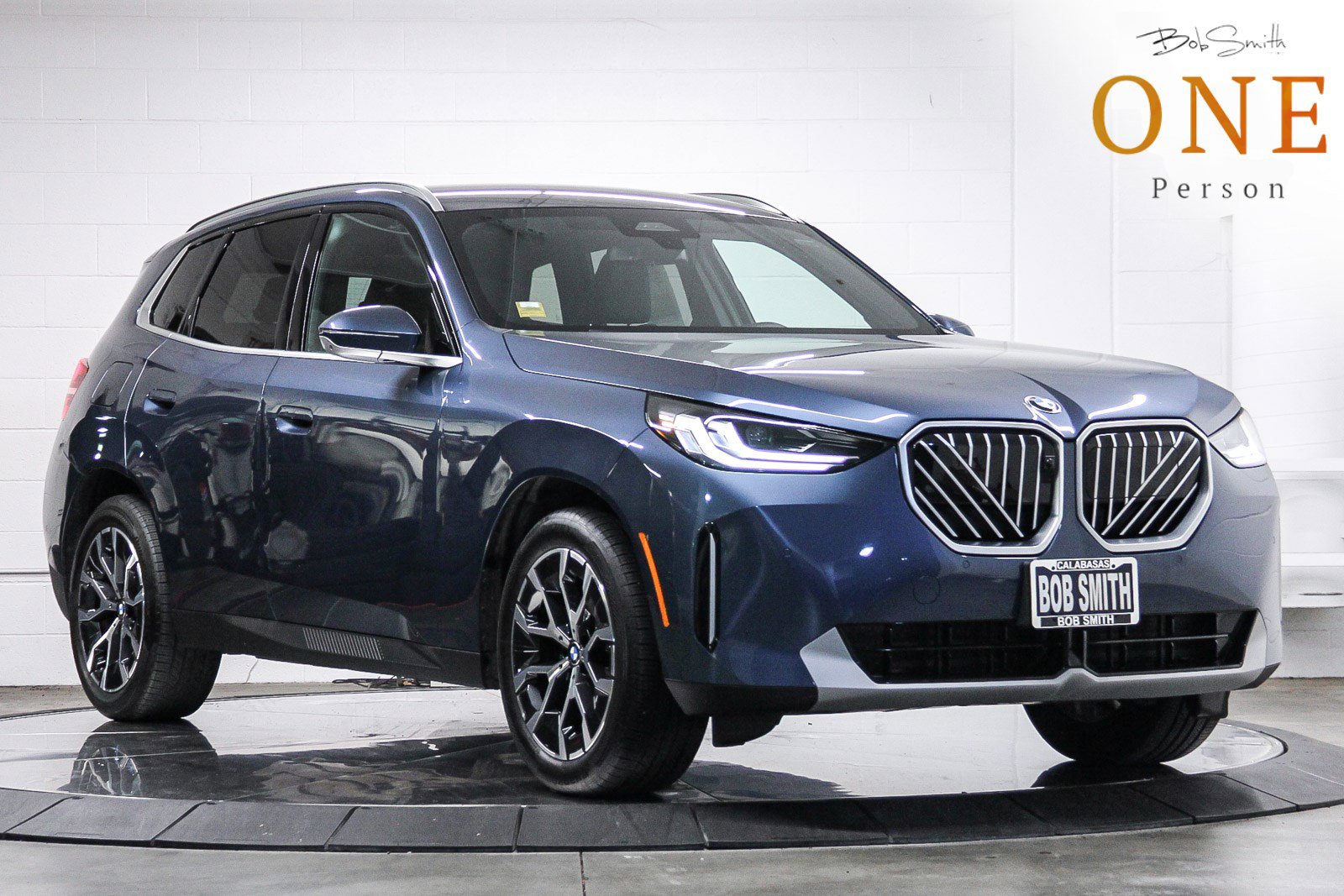 Used 2025 BMW X3 xDrive30i w/ Premium Package image 1