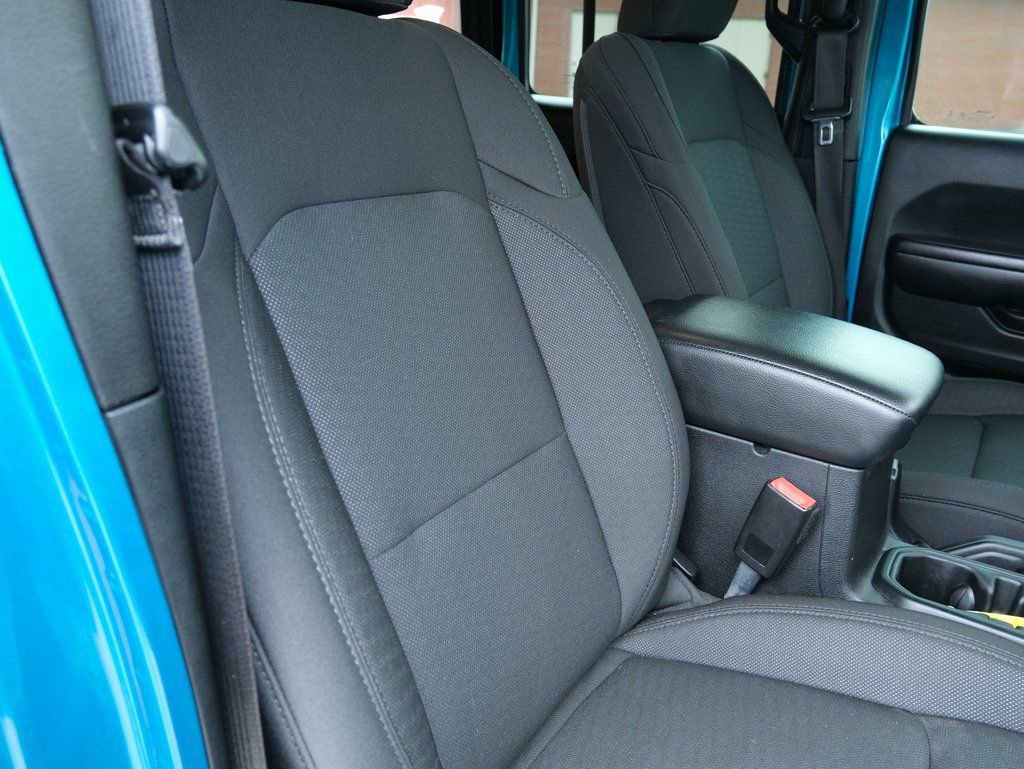 Used 2020 Jeep Wrangler Unlimited Sport S image 29