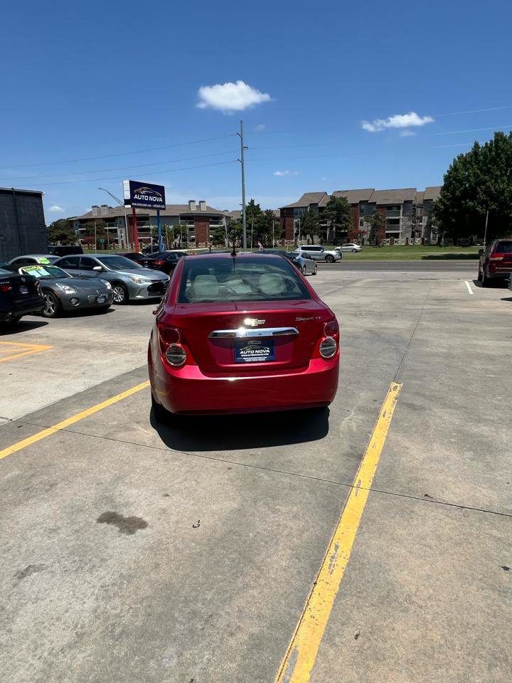 Used 2014 Chevrolet Sonic LT FWD image 8