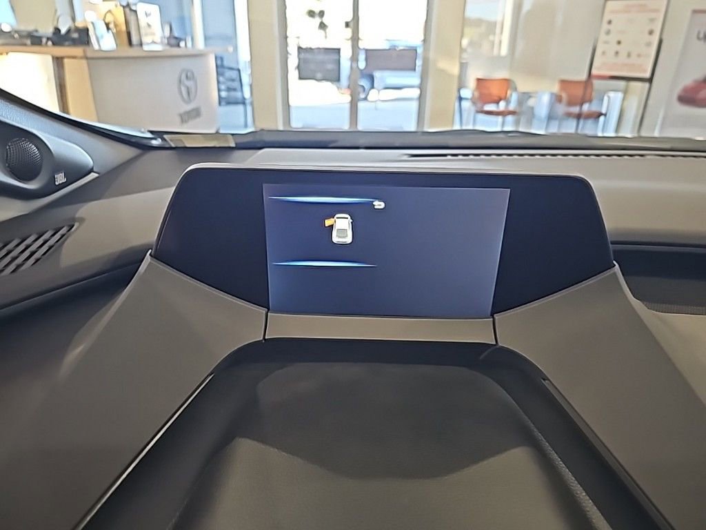 New 2024 Toyota Prius Prime Premium w/ Advanced Technology Package image 15