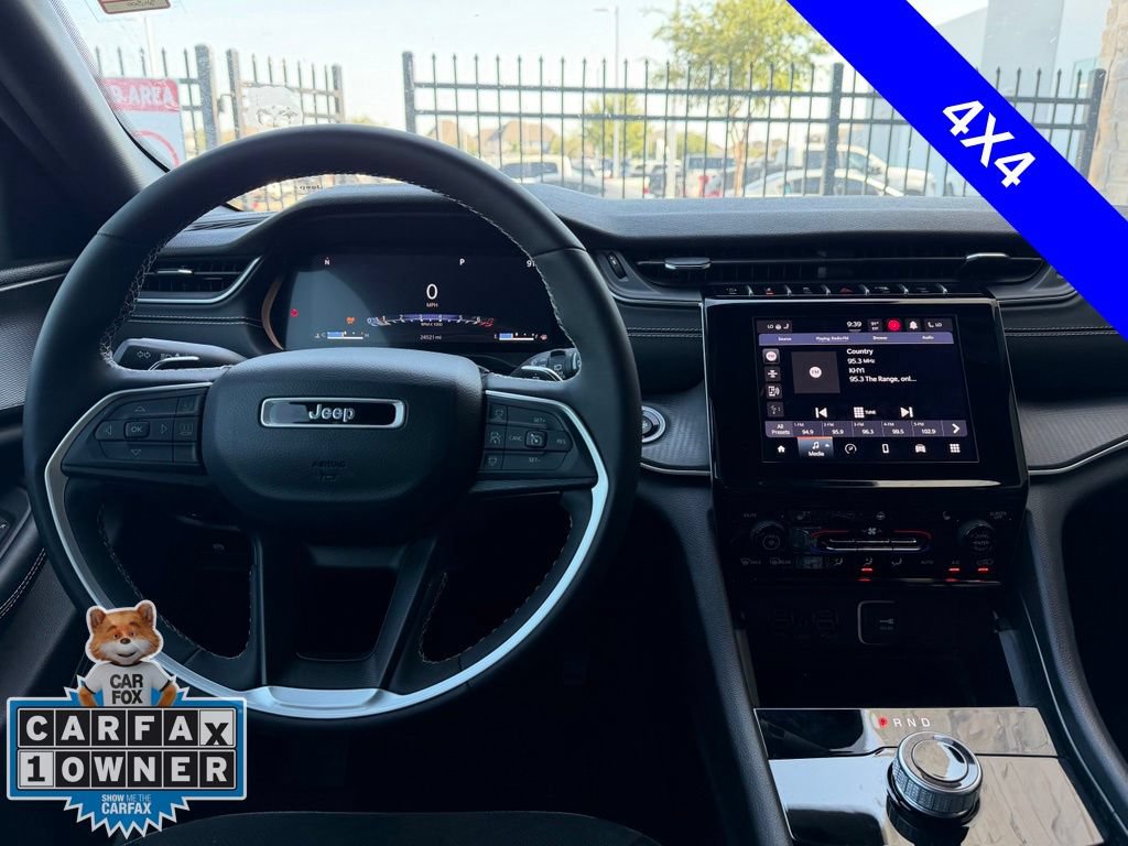 Used 2023 Jeep Grand Cherokee L Laredo AWD/4WD image 8