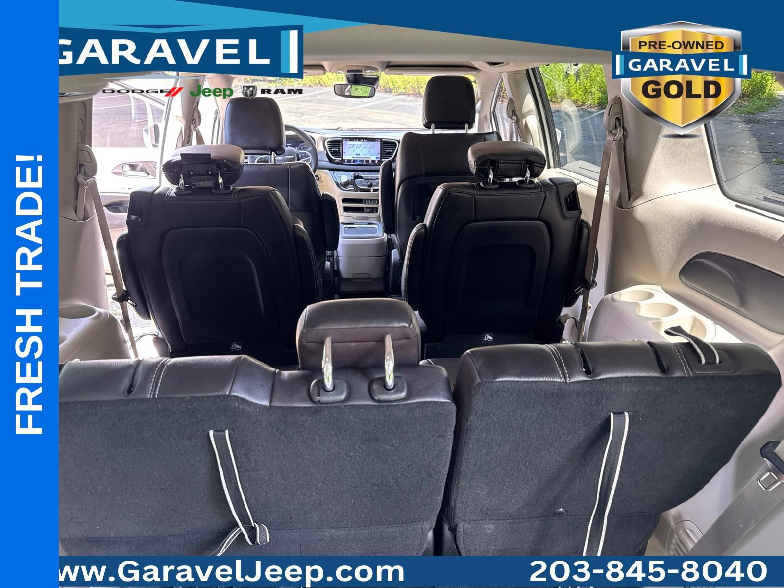 Used 2022 Chrysler Pacifica Touring-L FWD image 13