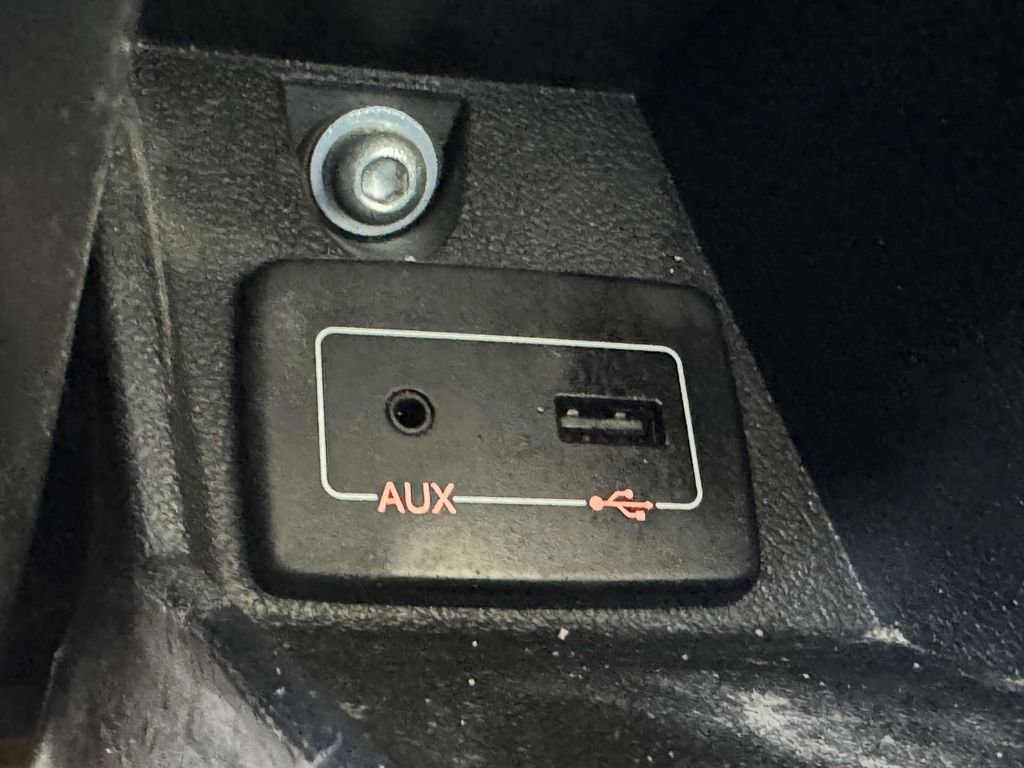 Used 2021 RAM ProMaster 1500 image 25