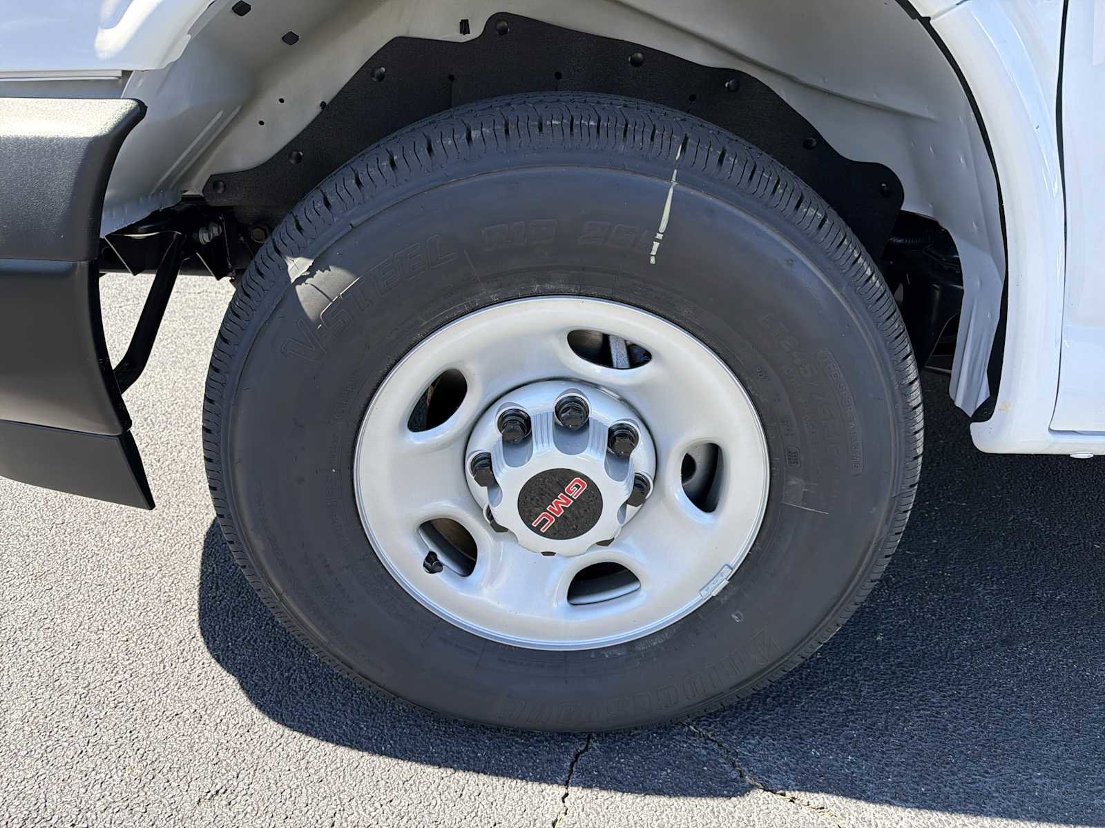 New 2025 GMC Savana 2500 w/ Driver Convenience Package image 9