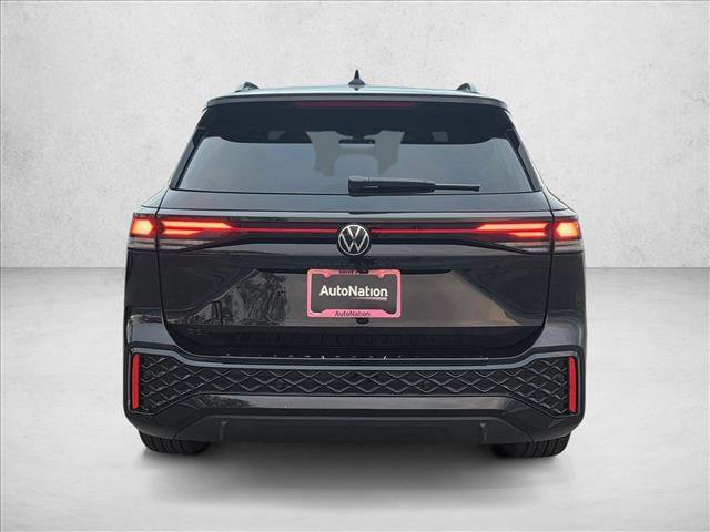 New 2026 Volkswagen Tiguan SE R-Line image 8