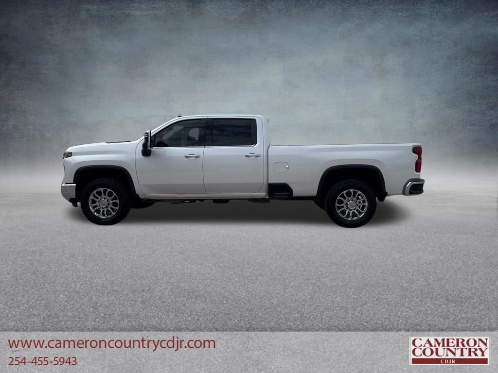 Used 2024 Chevrolet Silverado 2500 LTZ w/ LTZ Texas Edition image 6