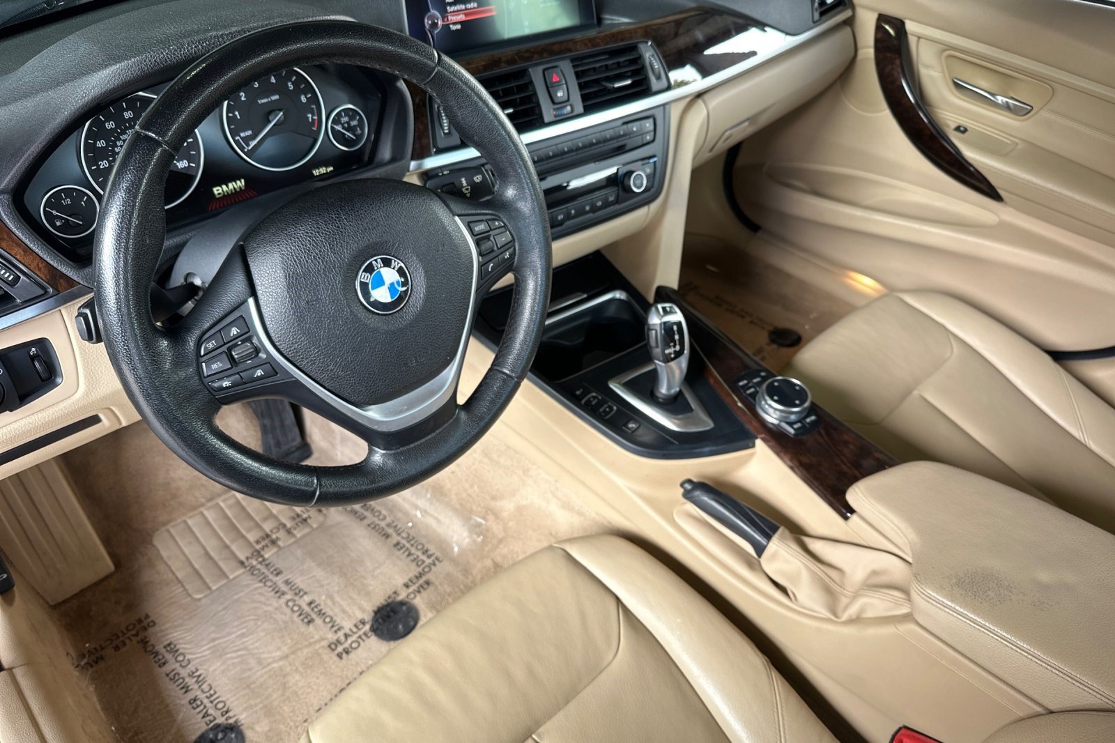 Used 2015 BMW 328i Sedan RWD image 11