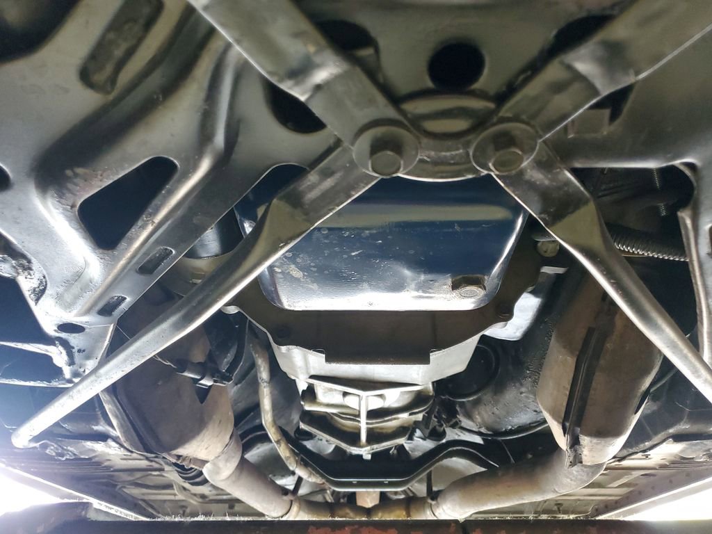 Used 1988 Ford Mustang GT RWD image 38