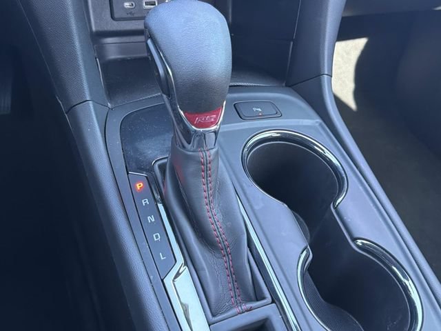 Used 2023 Chevrolet Equinox RS w/ RS Leather Package FWD image 33