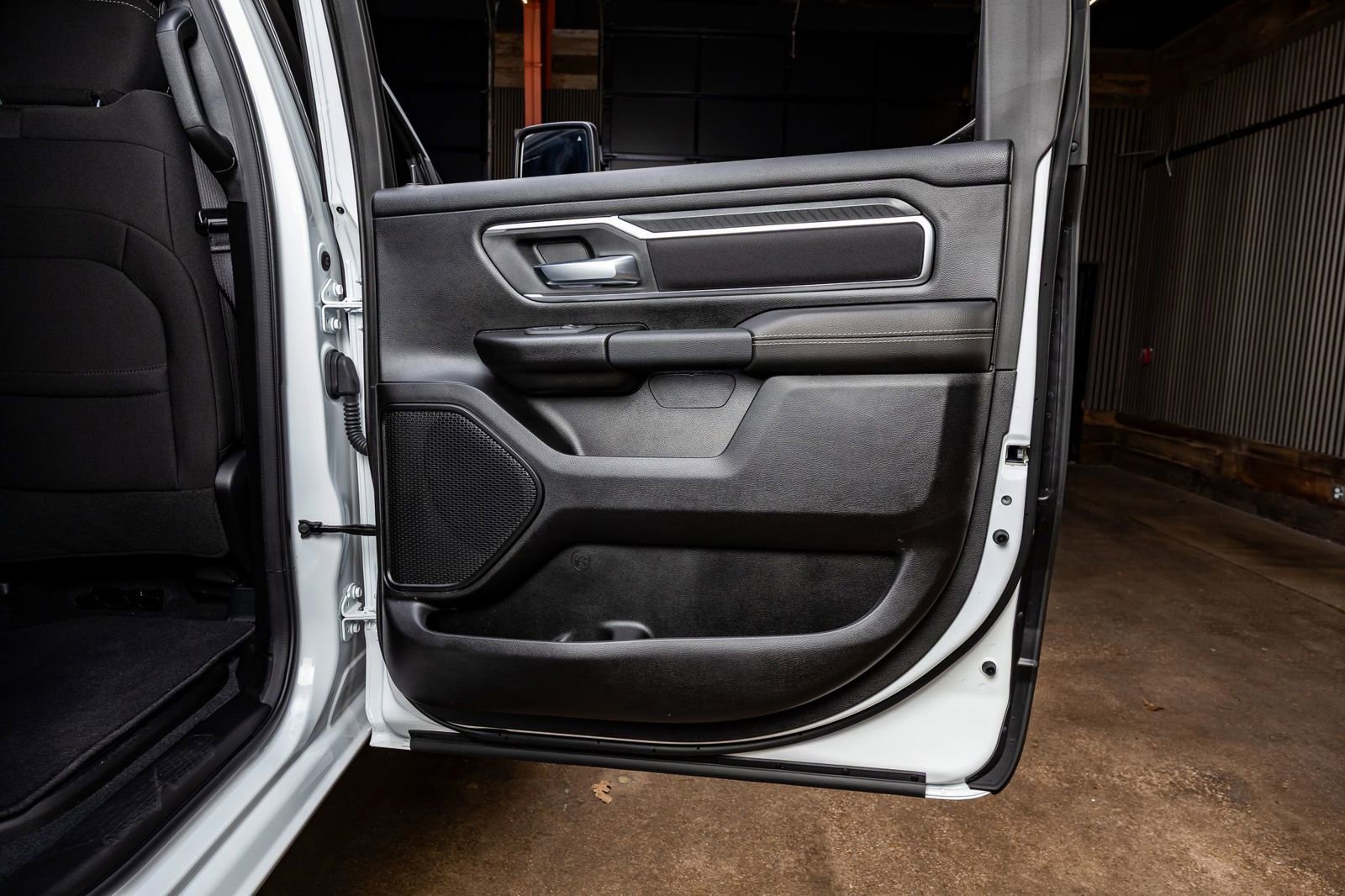 Used 2025 RAM 1500 Big Horn image 37