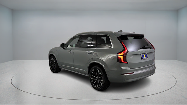 New 2026 Volvo XC90 T8 Ultra w/ Protection Package Premier AWD/4WD image 5