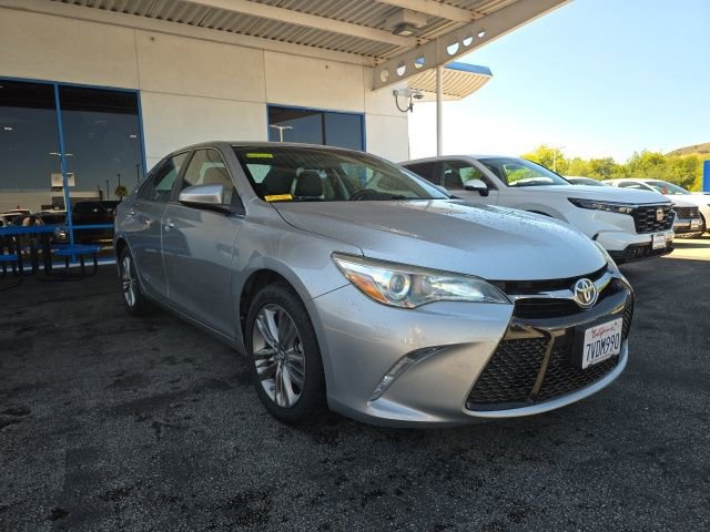 Used 2016 Toyota Camry SE FWD image 4