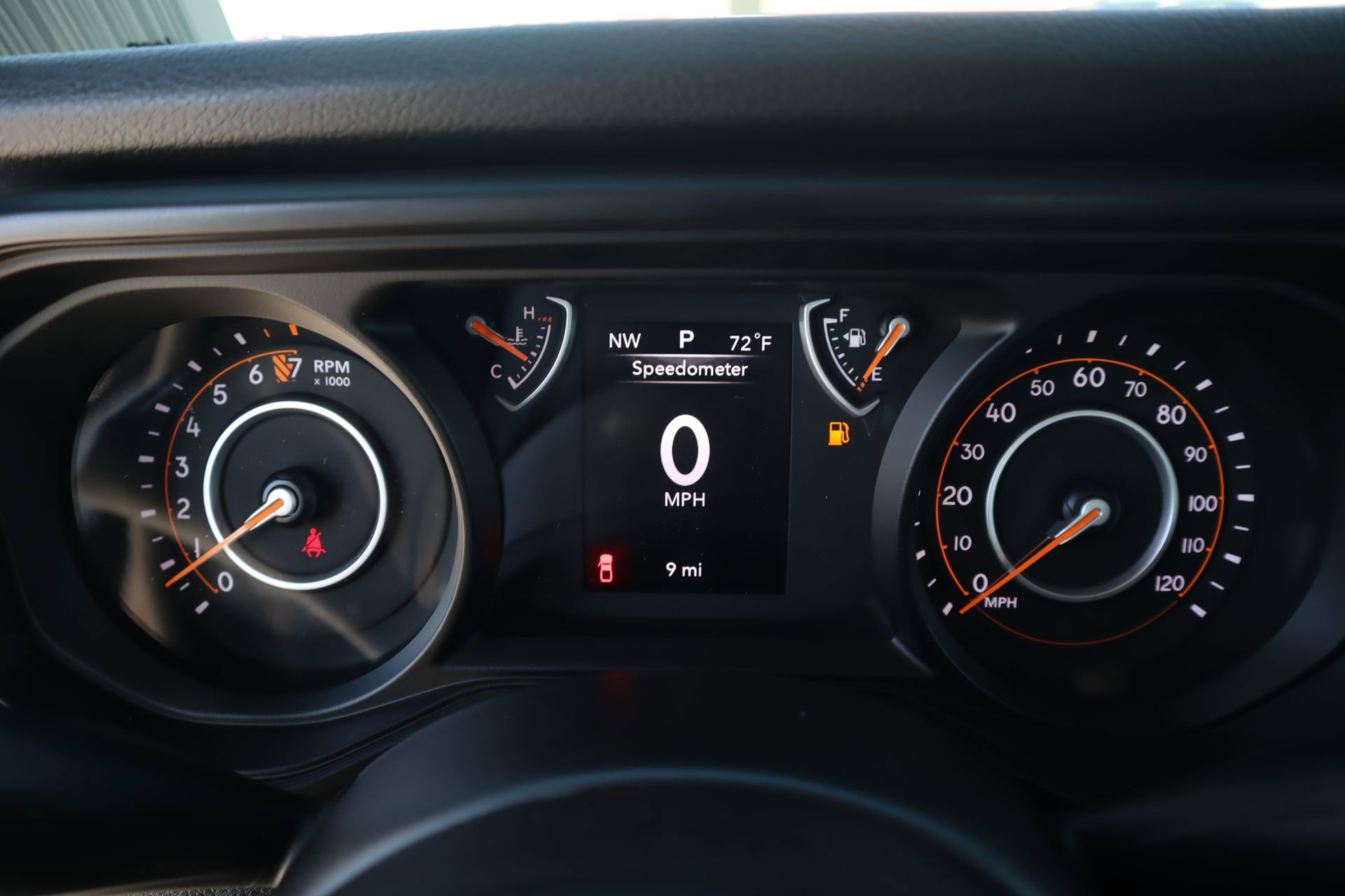 New 2026 Jeep Gladiator Sport AWD/4WD image 4