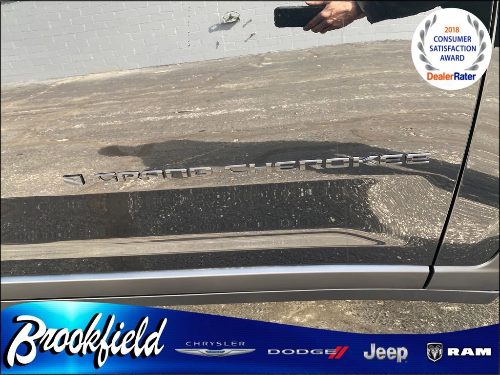 New 2026 Jeep Grand Cherokee Altitude image 10