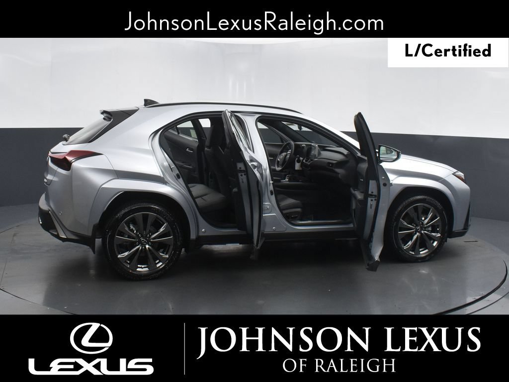 Certified 2025 Lexus UX 300h FWD image 32