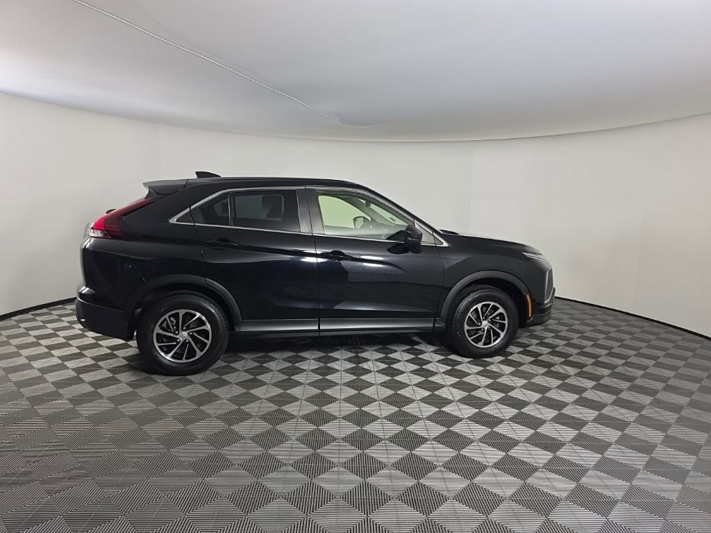 Used 2022 Mitsubishi Eclipse Cross ES image 6