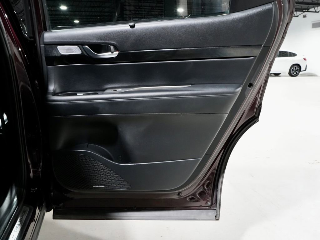 Used 2021 Hyundai Palisade Limited image 33