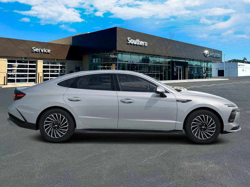 New 2026 Hyundai Sonata Limited FWD image 7