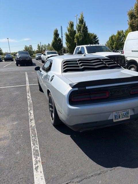 Used 2022 Dodge Challenger R/T w/ Blacktop Package RWD image 7