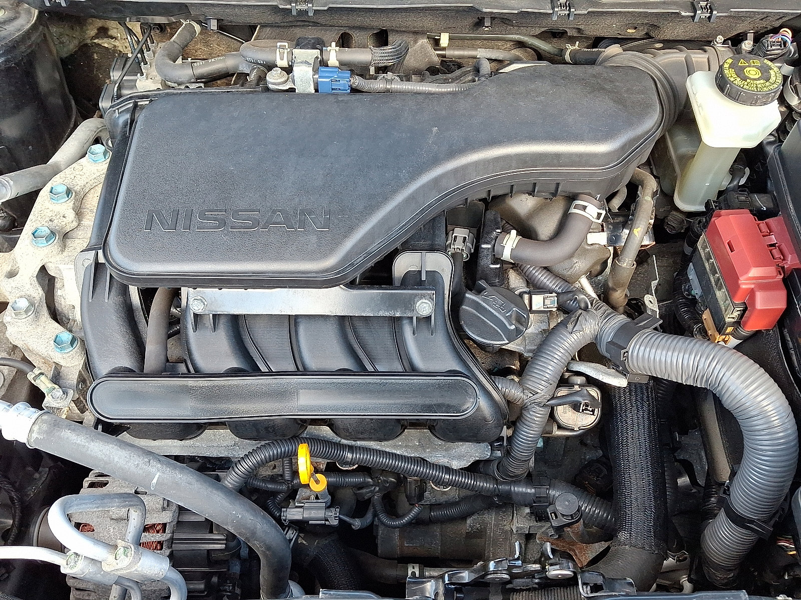 Used 2020 Nissan Rogue Sport SV image 27