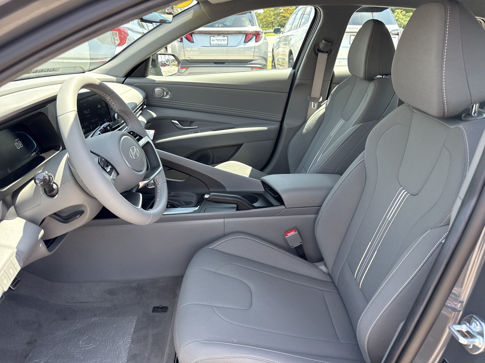 Used 2026 Hyundai Elantra Sport FWD image 11