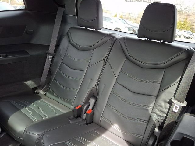 Certified 2022 Cadillac XT6 Premium Luxury w/ Platinum Package image 9