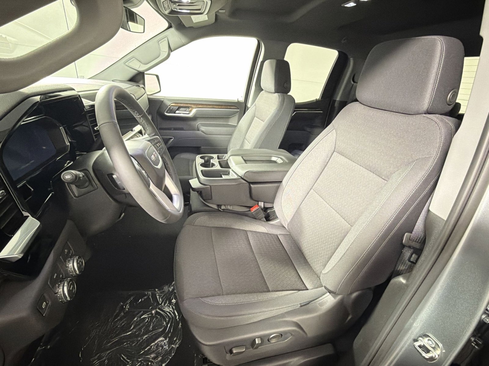 New 2026 GMC Sierra 1500 Elevation image 13