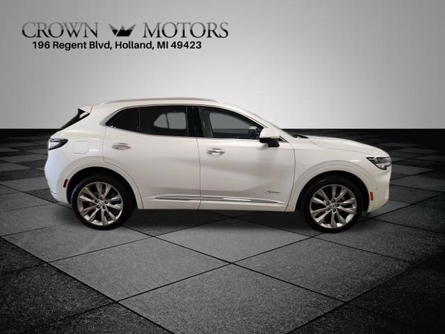 Used 2023 Buick Envision Avenir AWD/4WD image 2
