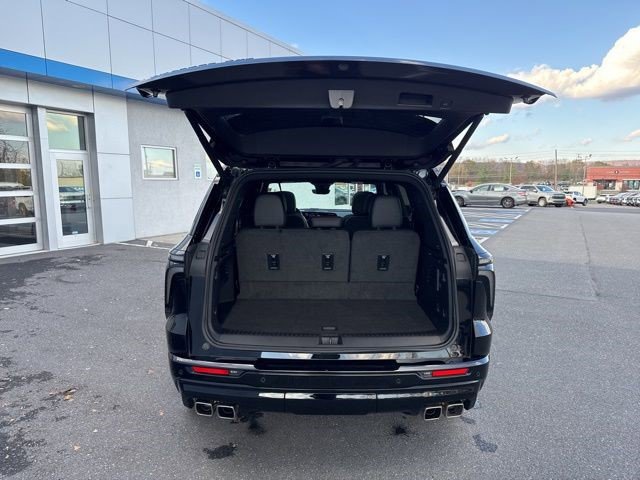 Certified 2024 Chevrolet Traverse RS w/ LPO, Floor Liner Package image 18