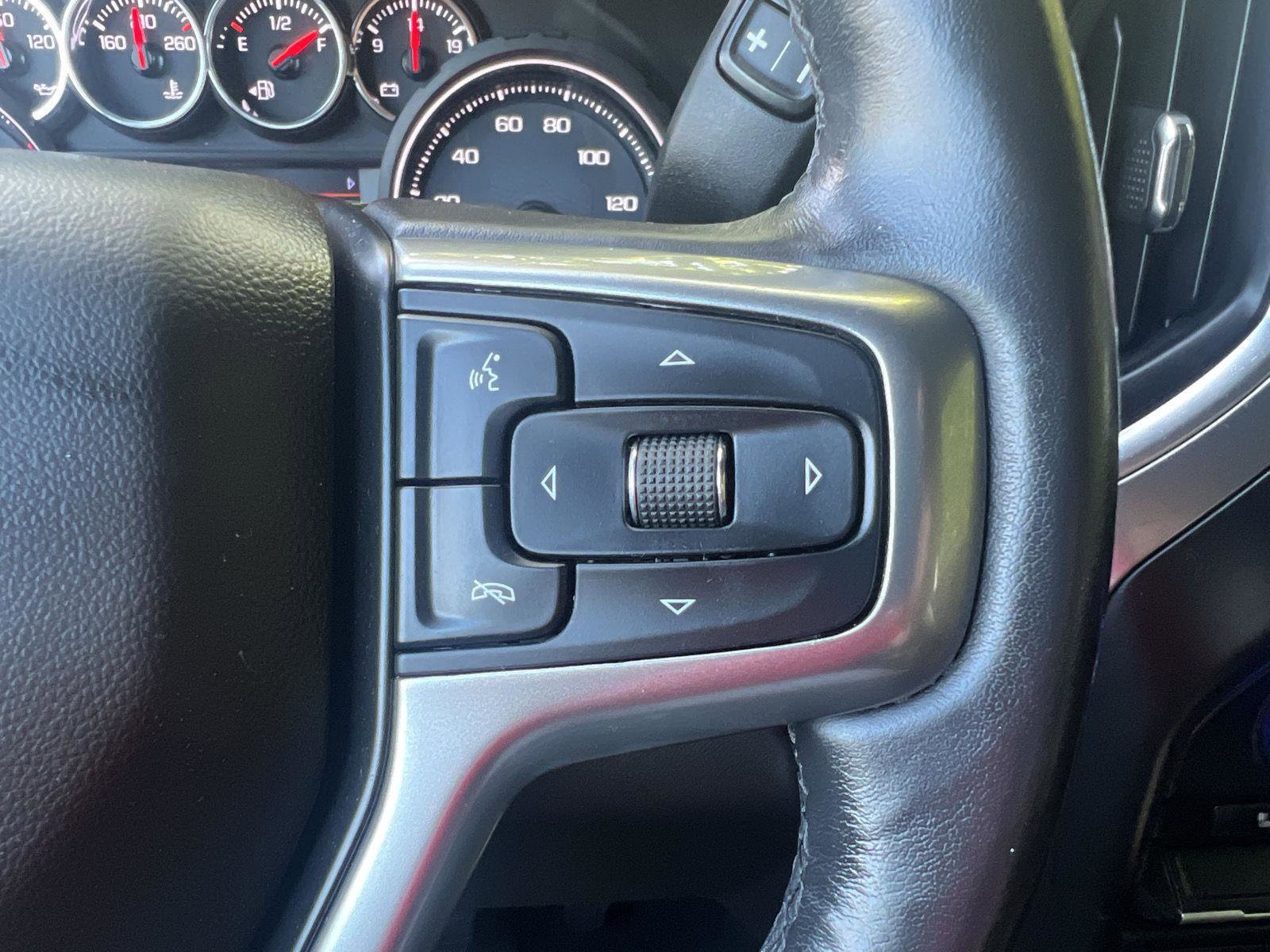 Used 2019 Chevrolet Silverado 1500 RST image 15