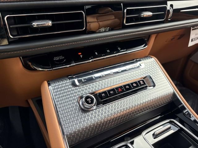 New 2026 Lincoln Aviator Black Label w/ Dynamic Handling Package image 30