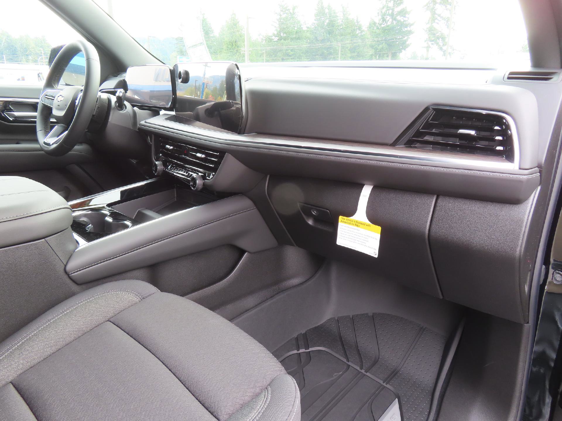 New 2026 Chevrolet Suburban LS w/ LPO, Dark Essentials Package image 34