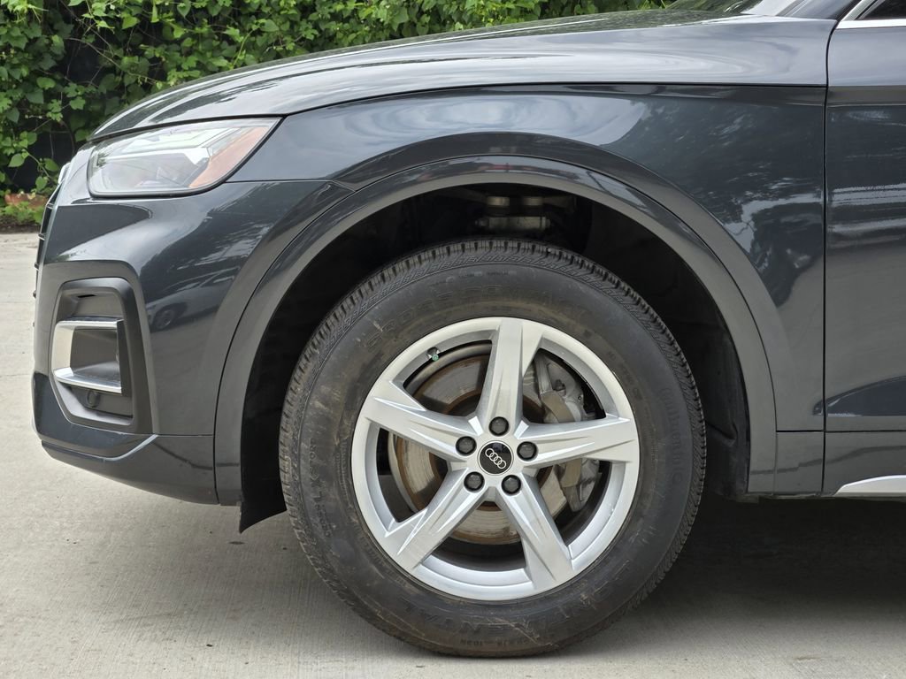 Certified 2023 Audi Q5 Premium w/ Convenience Package AWD/4WD image 13