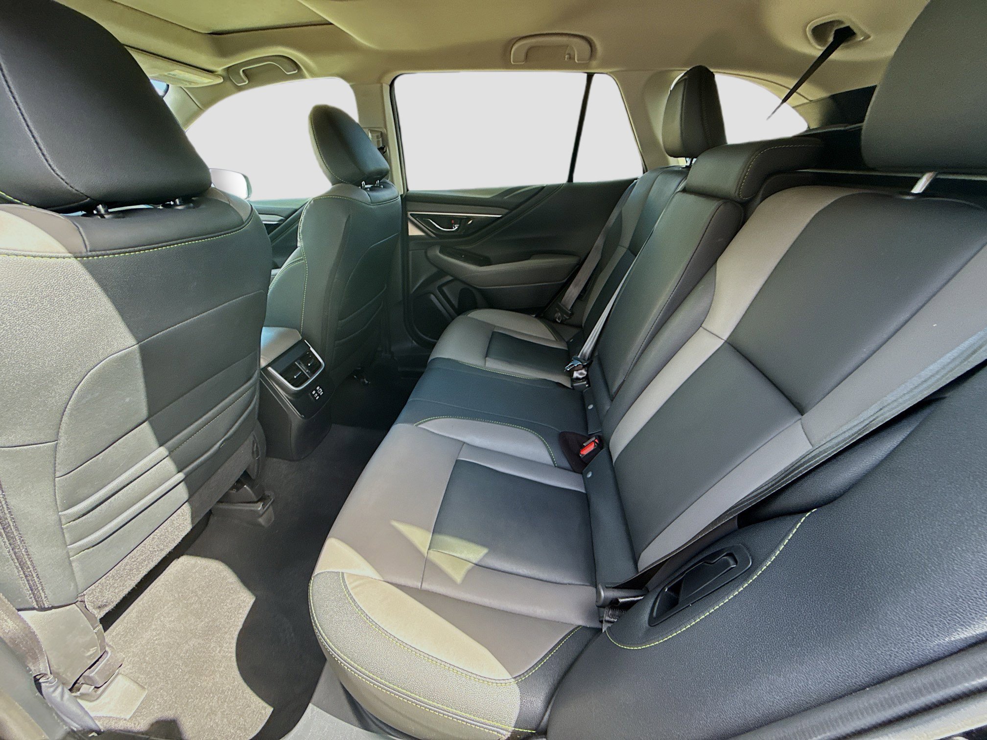 Used 2024 Subaru Outback Onyx Edition image 23