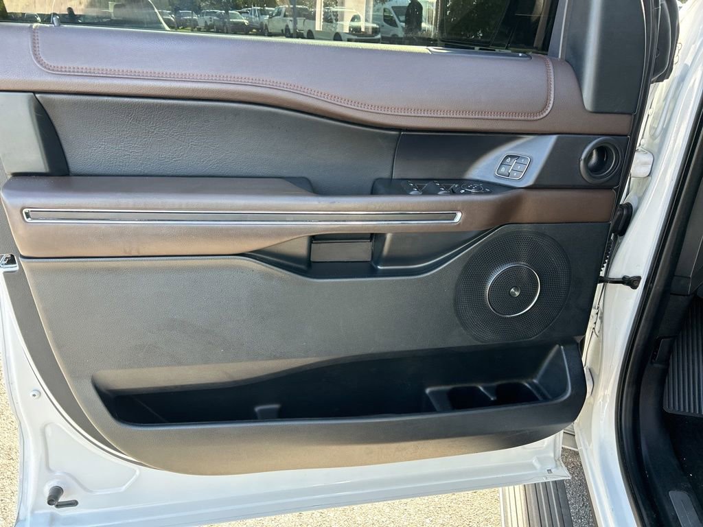 Used 2021 Ford Expedition Max King Ranch image 17