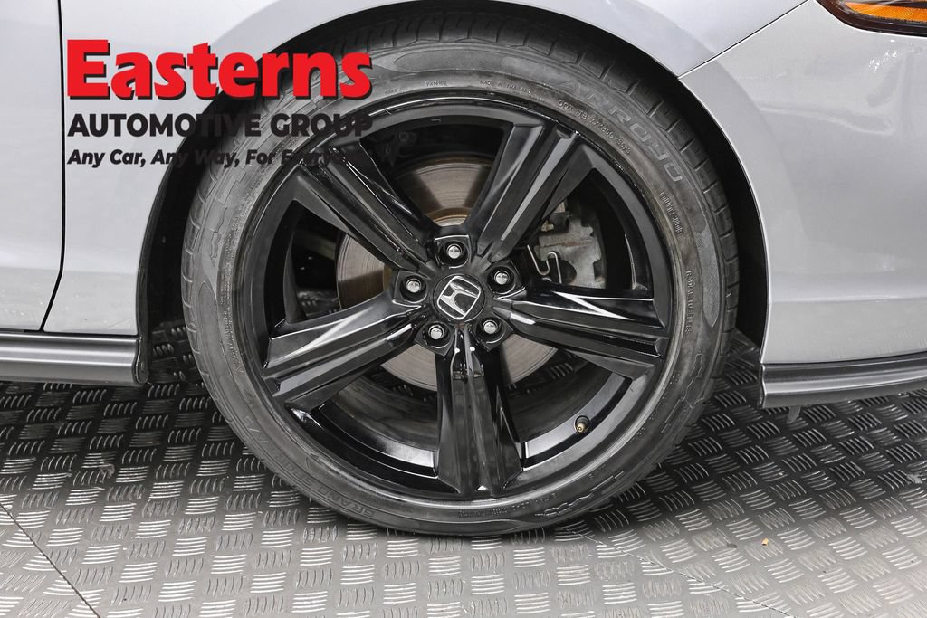 Used 2023 Honda Accord Sport image 32