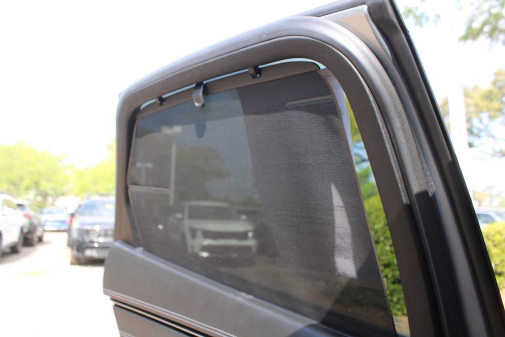 Used 2023 Genesis GV70 2.5T w/ Sport Prestige Package image 28